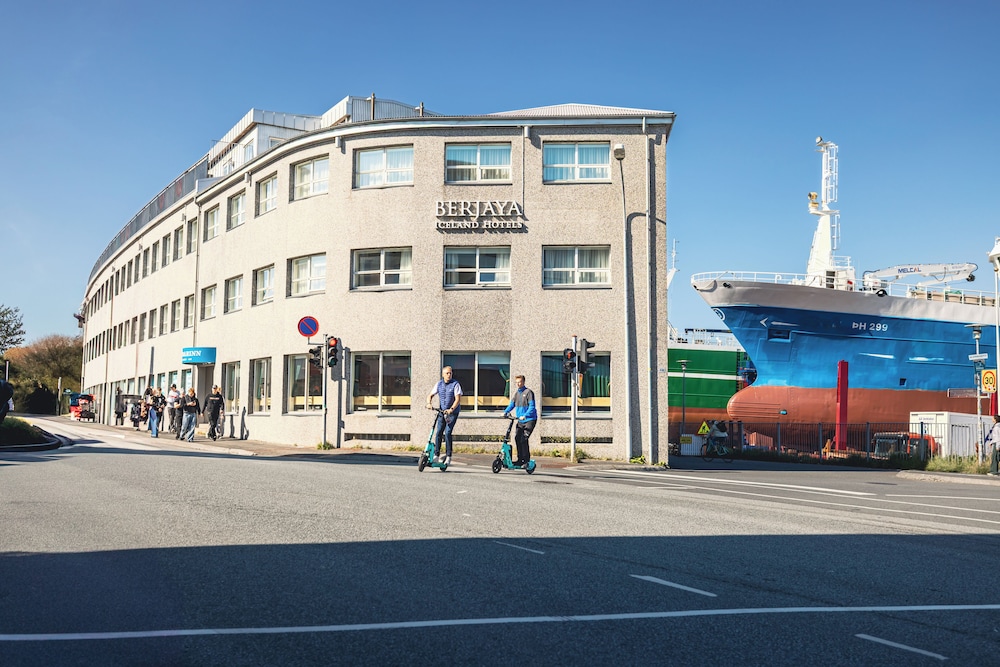 Reykjavik Marina - Berjaya Iceland Hotels 43/50