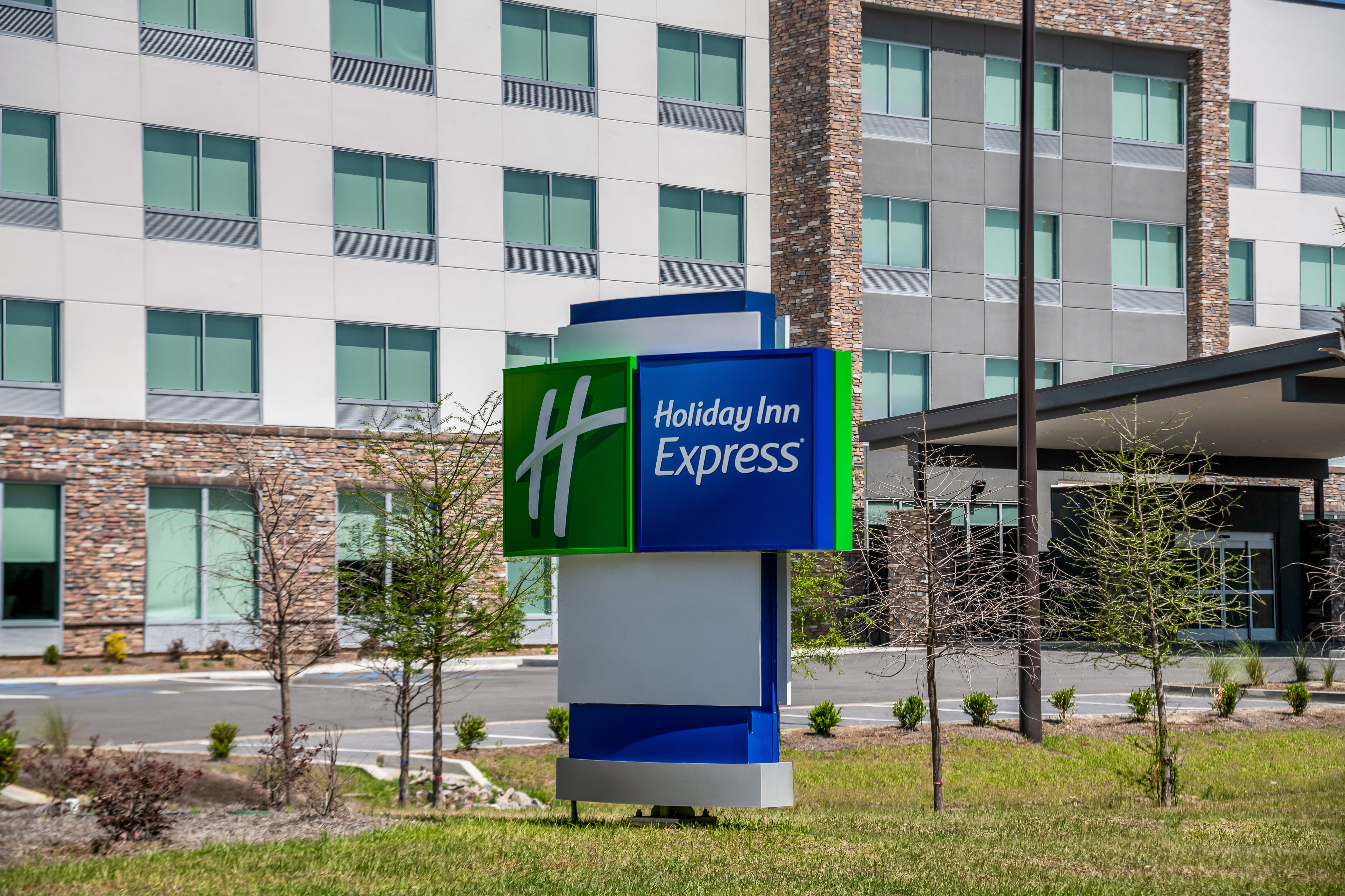 Holiday Inn Express SAVANNAH - GATEWAY 7/50