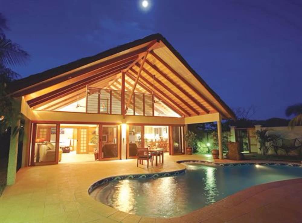 First Landing Beach Resort and Villas in LAUTOKA