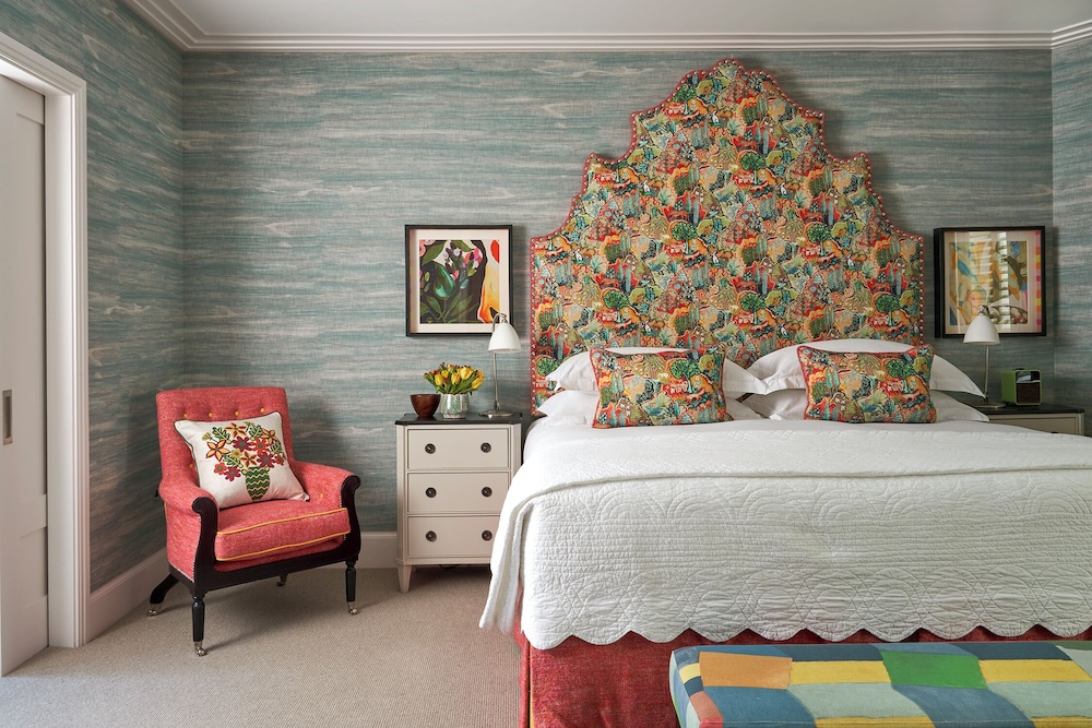 2 BEDROOMS, DELUXE, SUITE