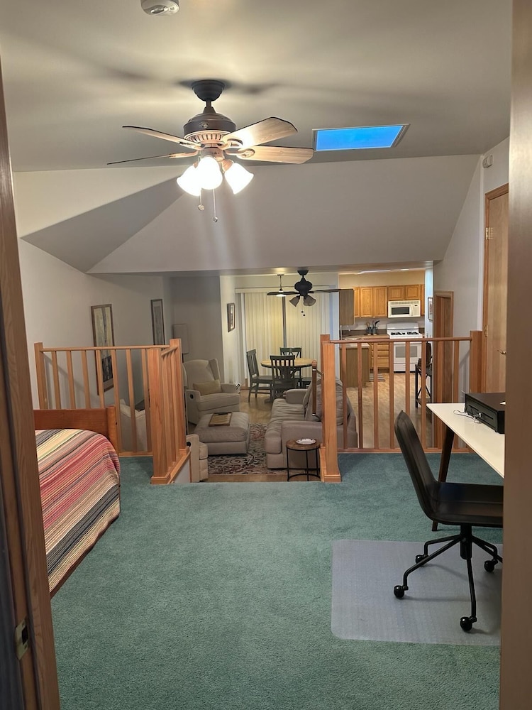 Lone Eagle Lodge 37/66