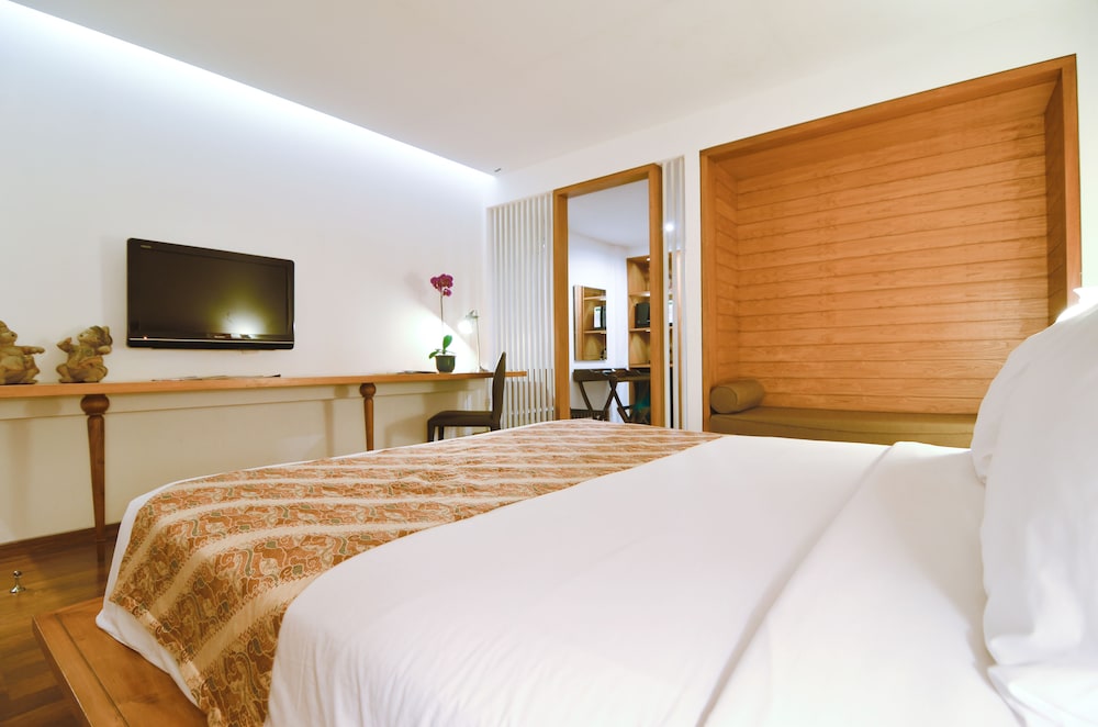 GUMILANG REGENCY HOTEL EX-GUMILANG SARI HOTEL(KT) 19/31