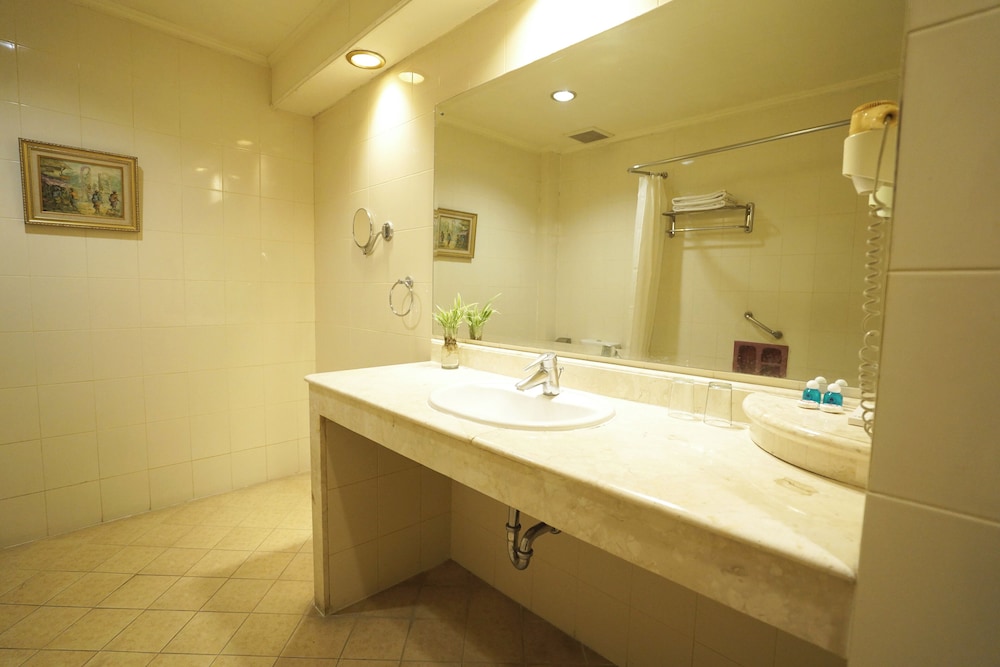 Hotel Indah Palace Solo 45/50