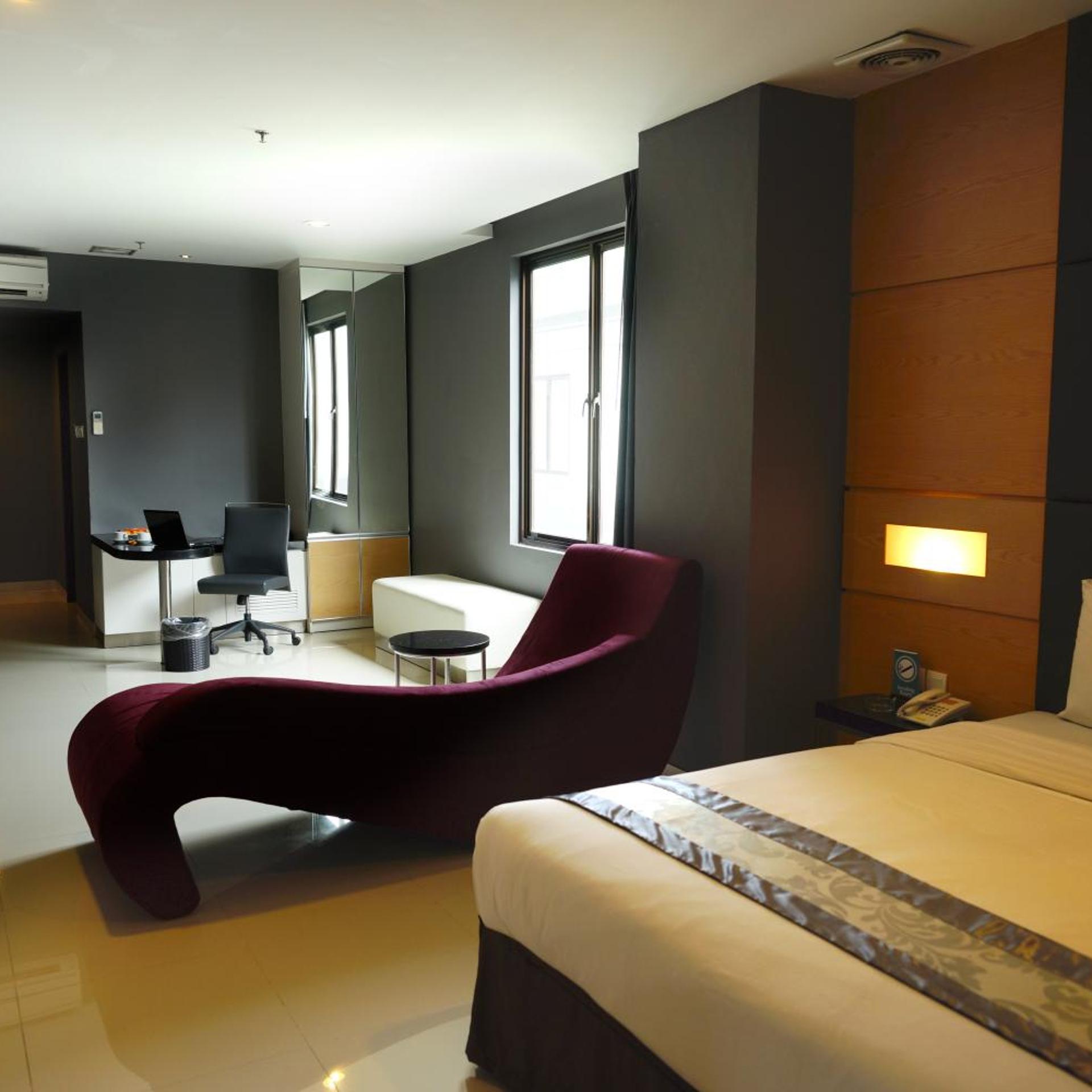 B FASHION HOTEL 24/46