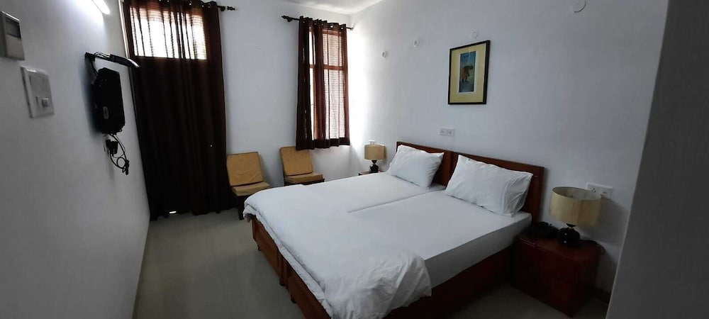 Ymca Tourist Hostel 20/43