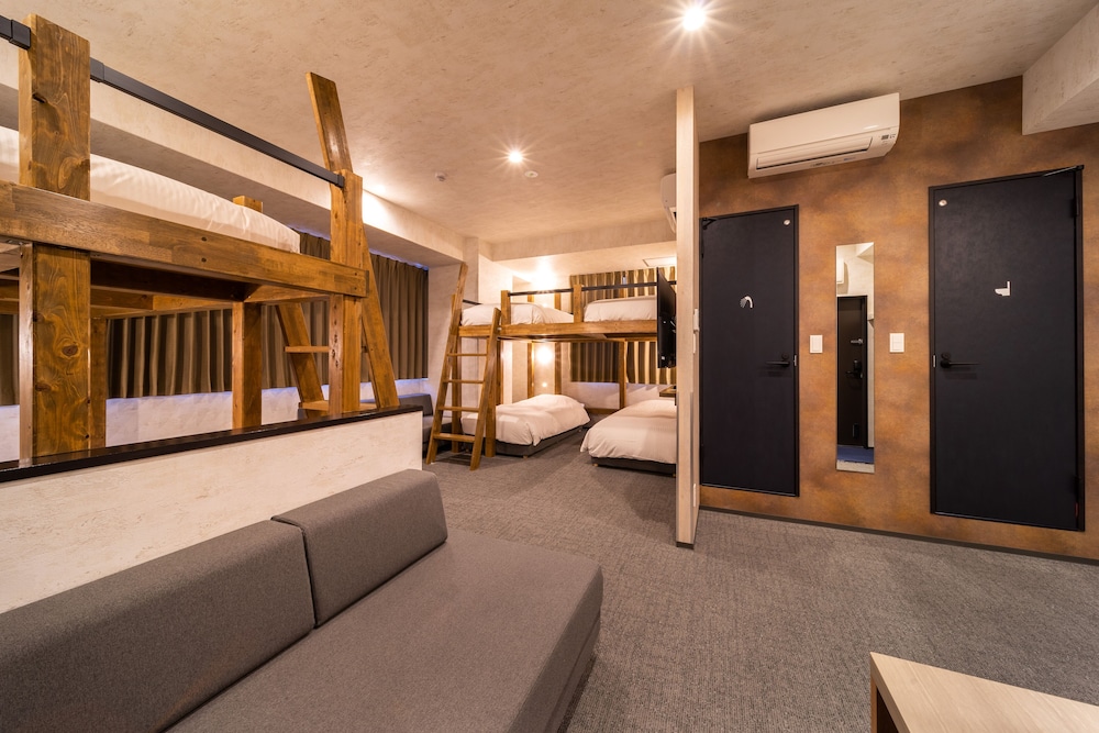 Wellstay Namba 31/50