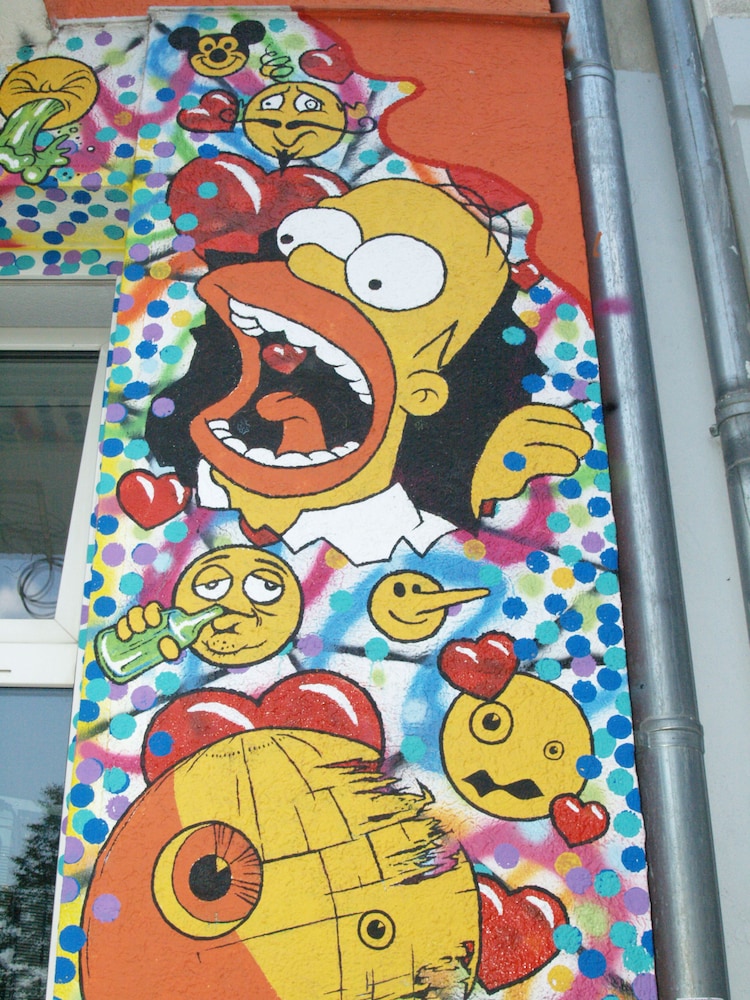 HappyGoLucky Hotel + Hostel 38/52