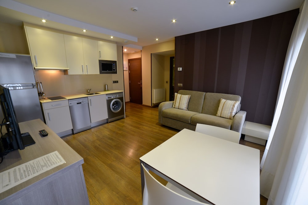 Apartamentos Turisticos Llanes 31/44