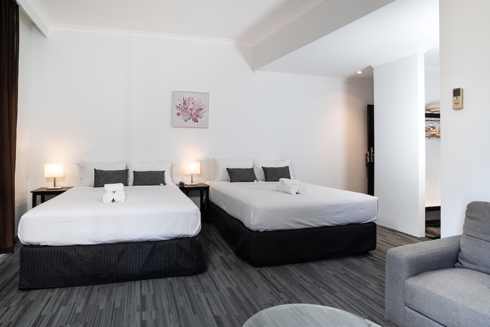 STUDIO, SUITE, 2 QUEEN BEDS