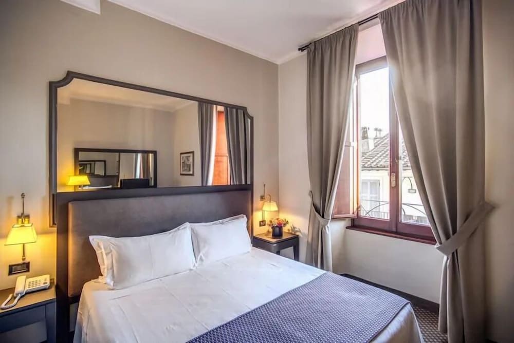 CLASSIC, DOUBLE OR TWIN BED