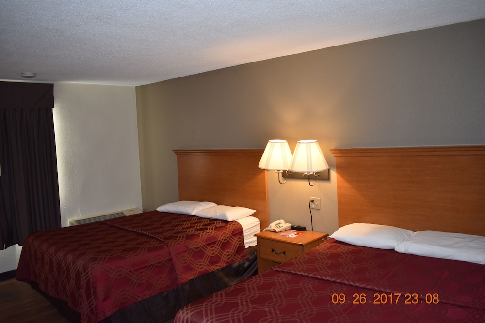 Mho Hotel Bordentown 19/37