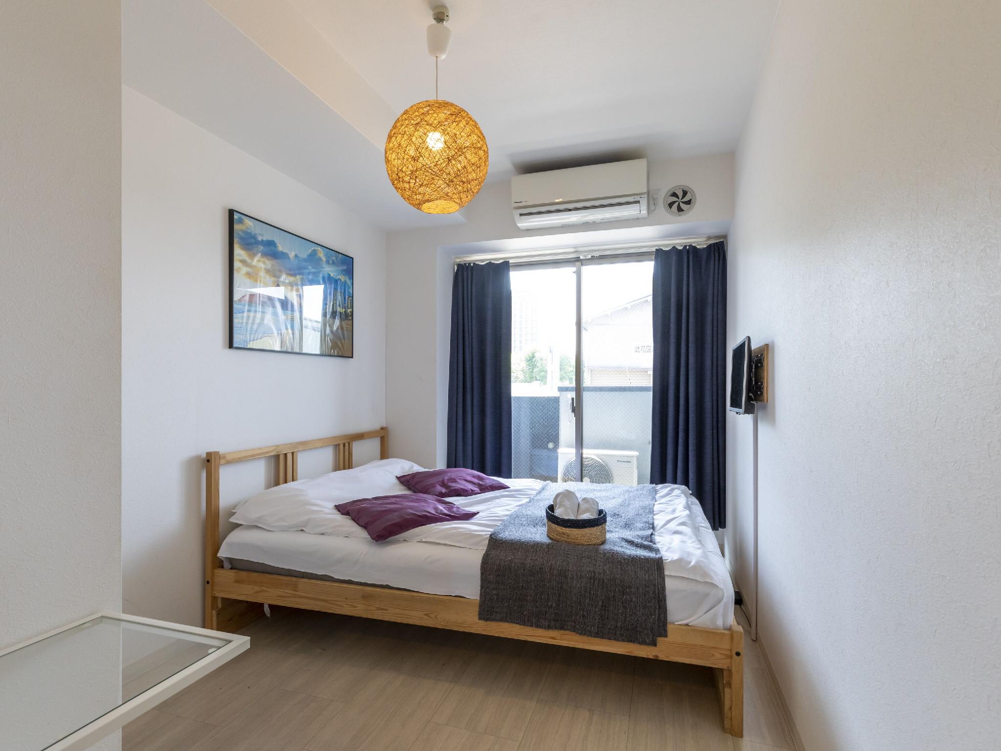 Semi Room, Semi Double Bed