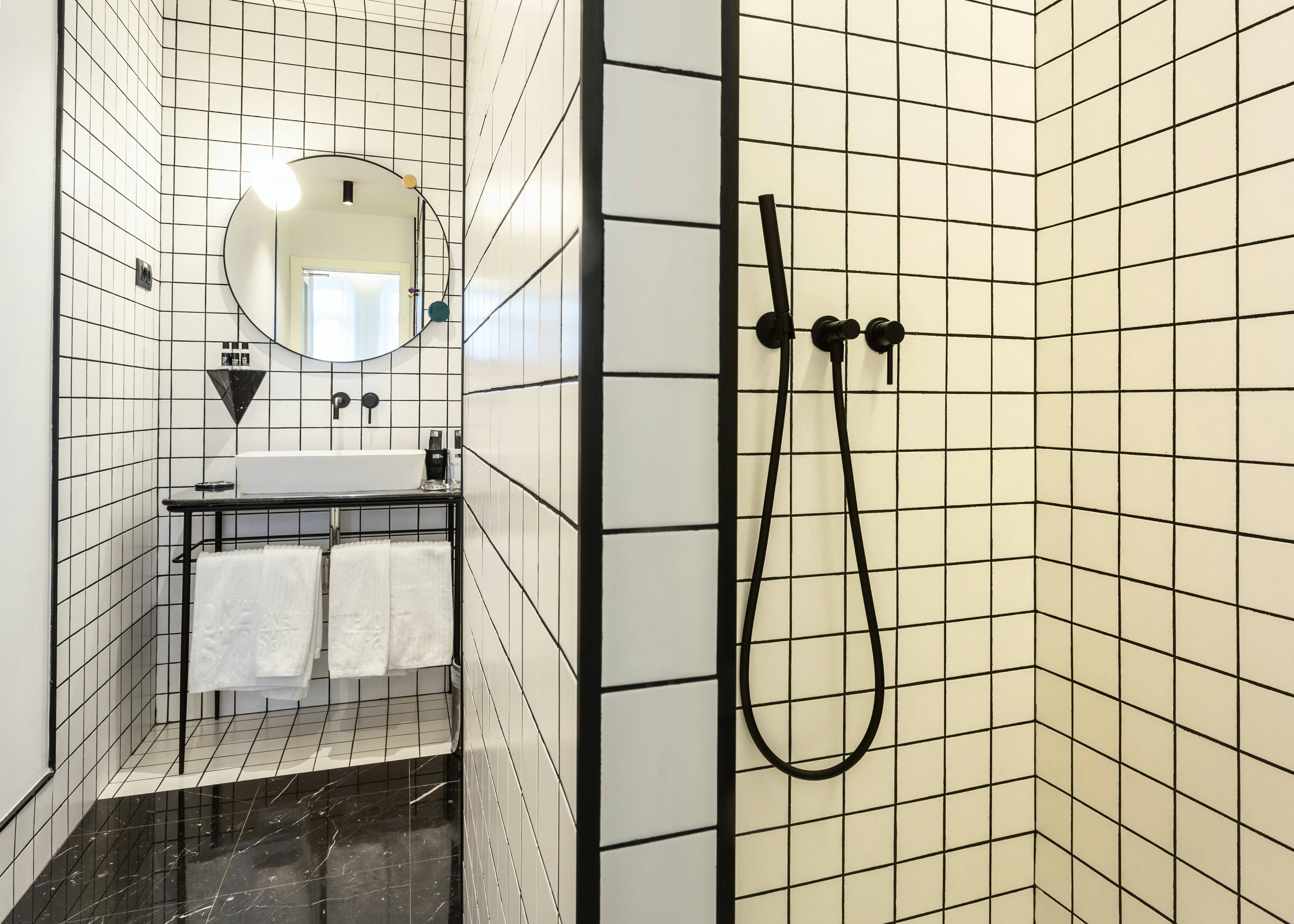 One Shot Fortuny 07 28/42
