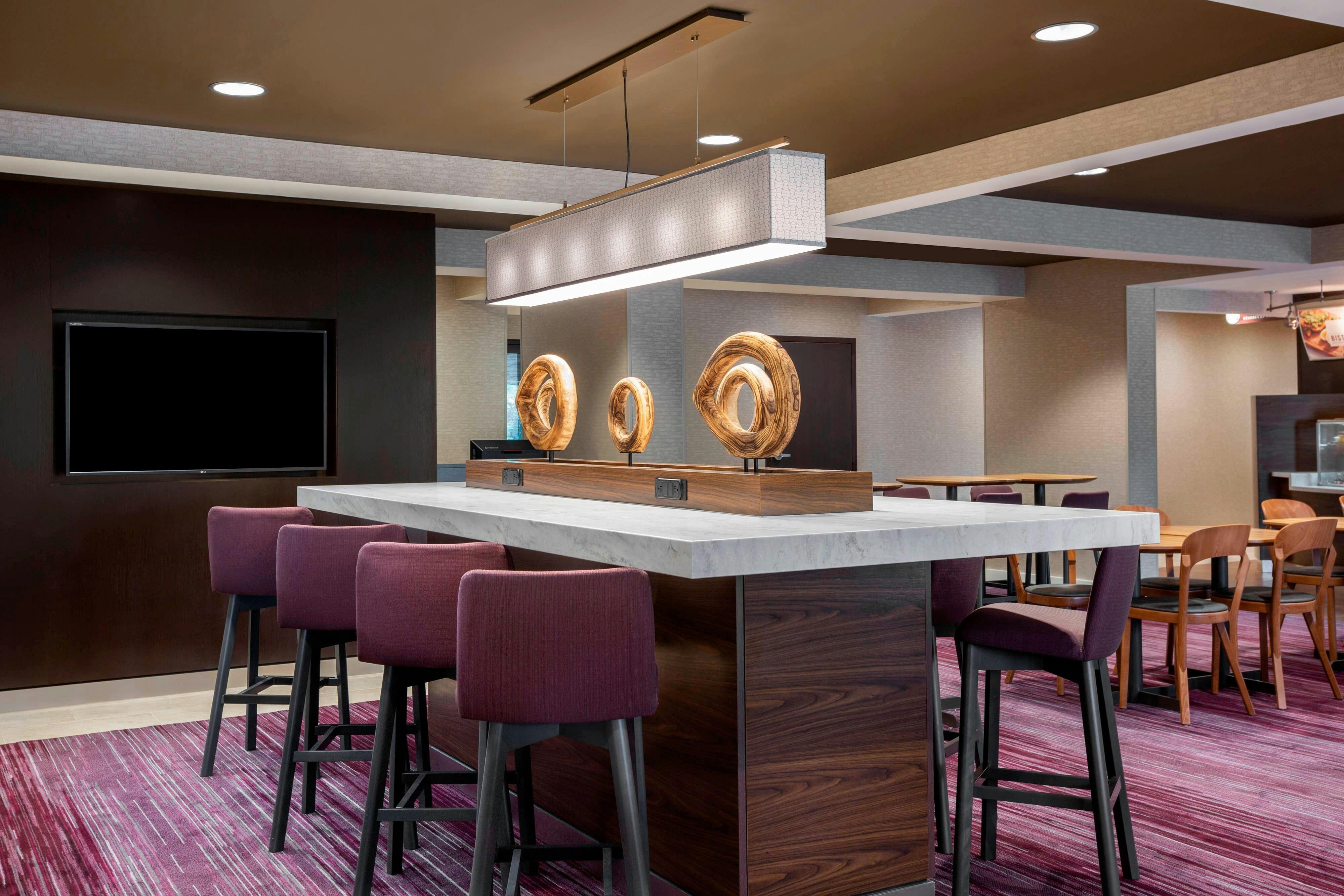 Courtyard By Marriott Bowling Green Convention Center 11/15