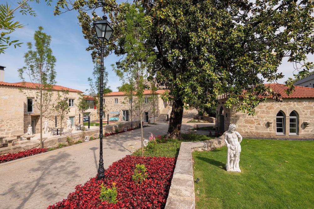 Vila Gale Collection Ponte de Lima Vineyards 64/71