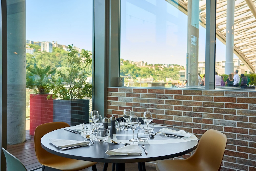 Novotel Lyon Confluence 57/80