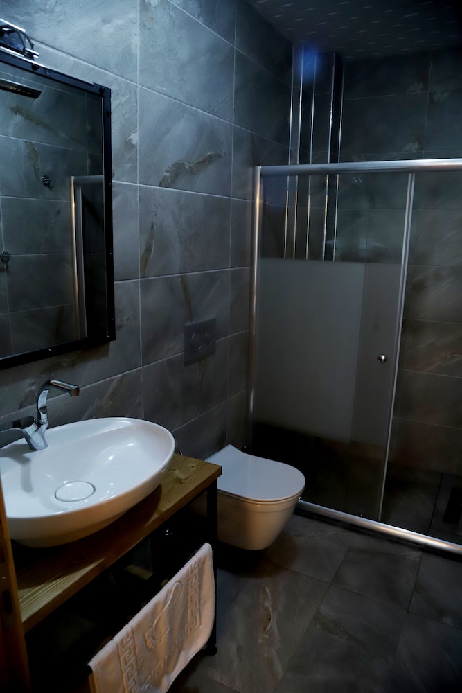 Yamacda Suit Otel 43/45