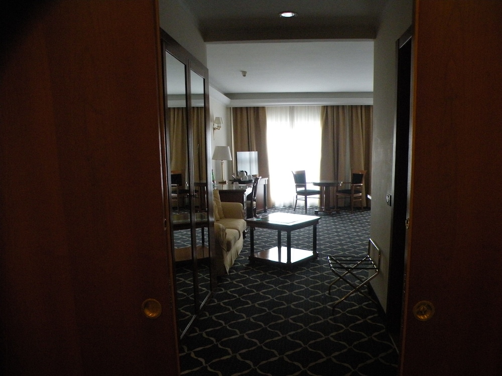 Ramada By Wyndham Naples 19/47