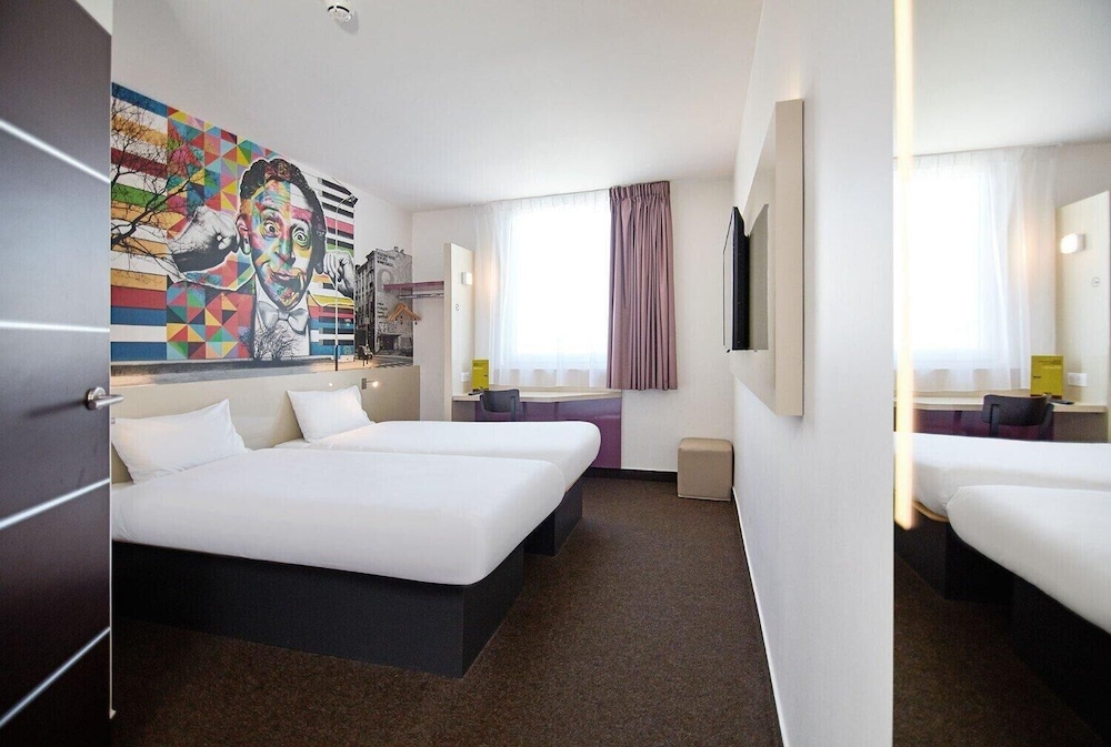 غرفة قياسية بسرير مزدوج، B&b Hotel Lodz Centrum 6/10