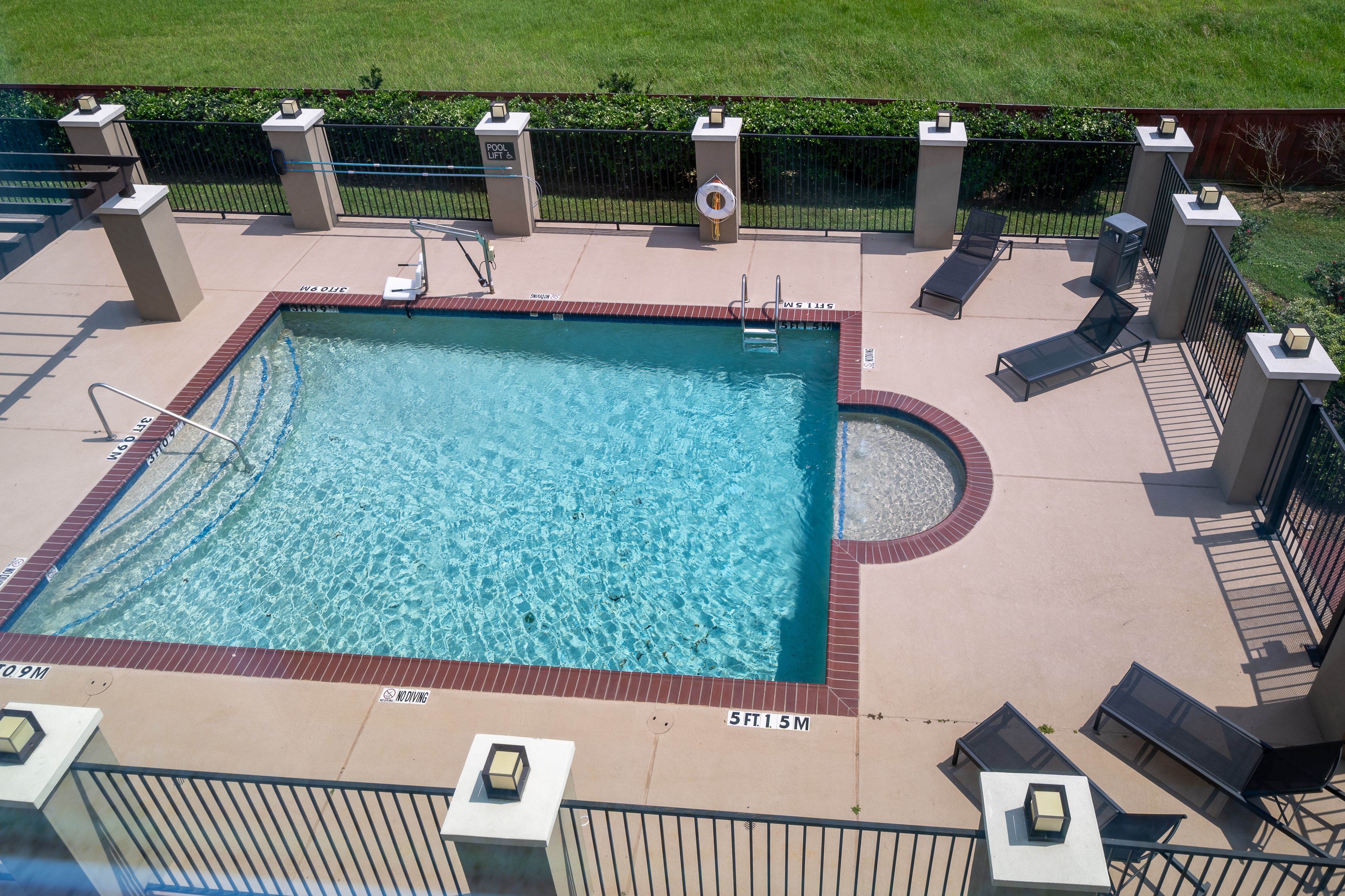 Candlewood Suites Deer Park Tx 6/64