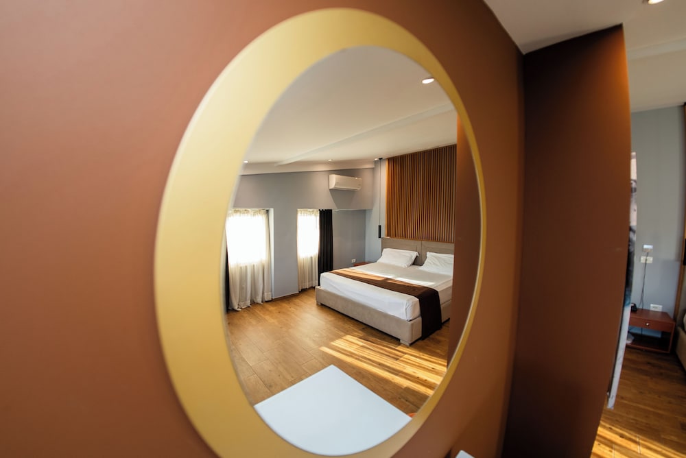 Olivar Hotel Tirana 60/60