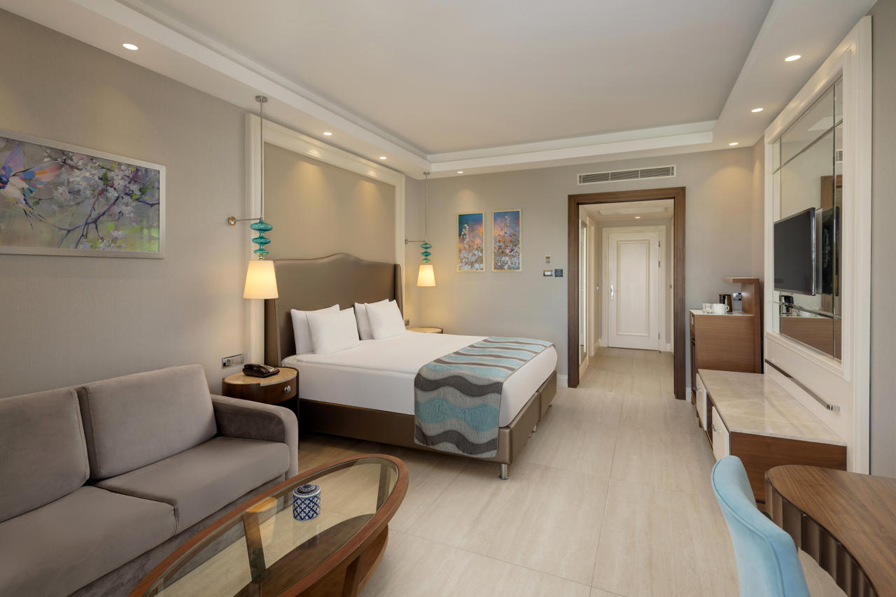 Titanic Deluxe Golf Belek 133/212