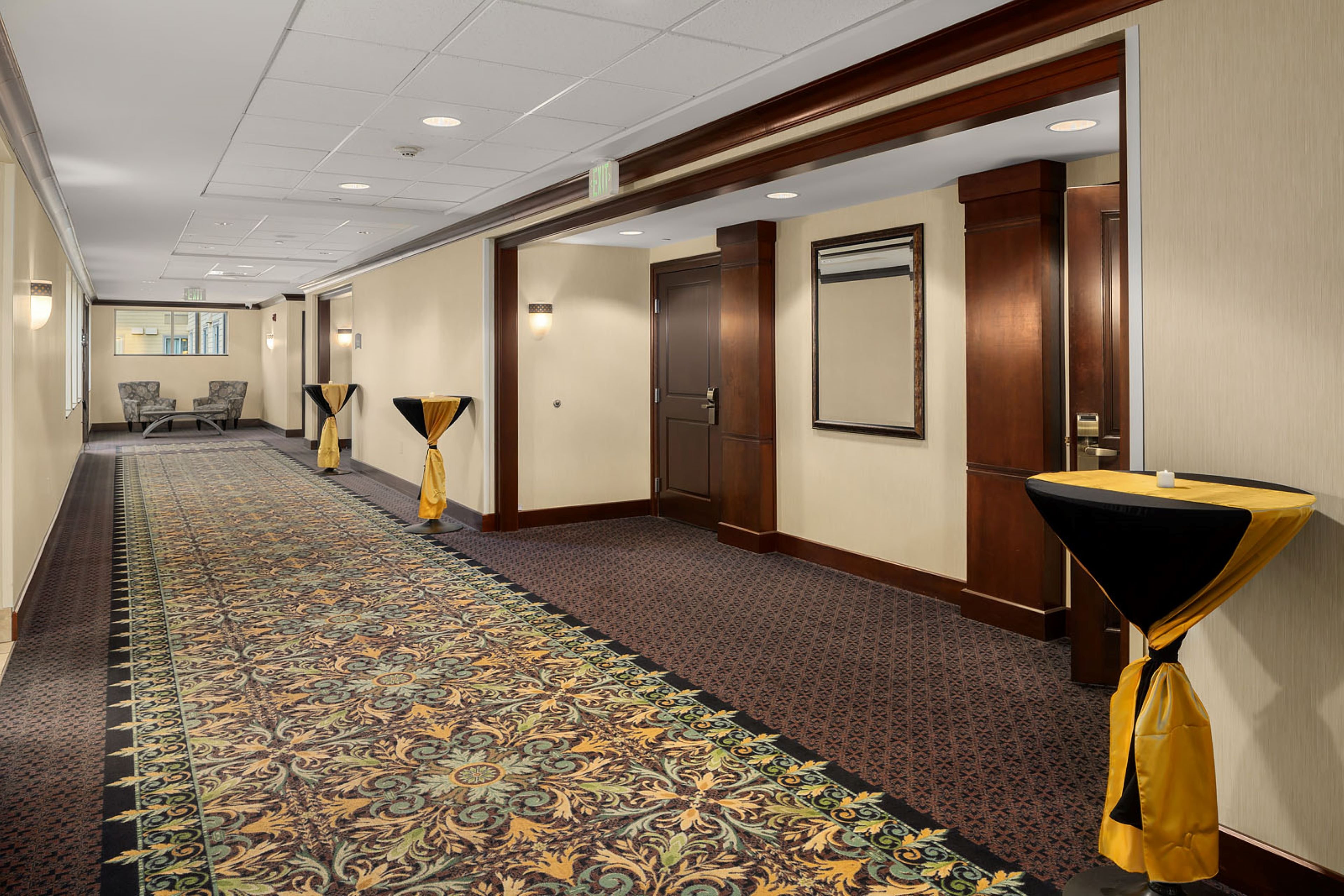 Staybridge Suites Everett - Paine Field 35/80