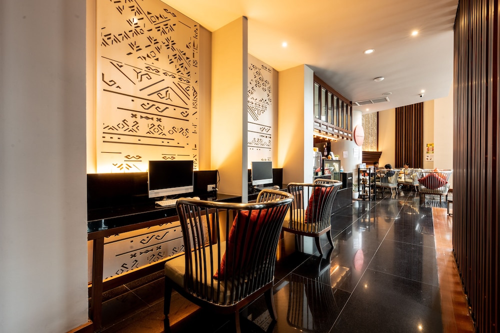 Grand Hotel Vientiane 50/60