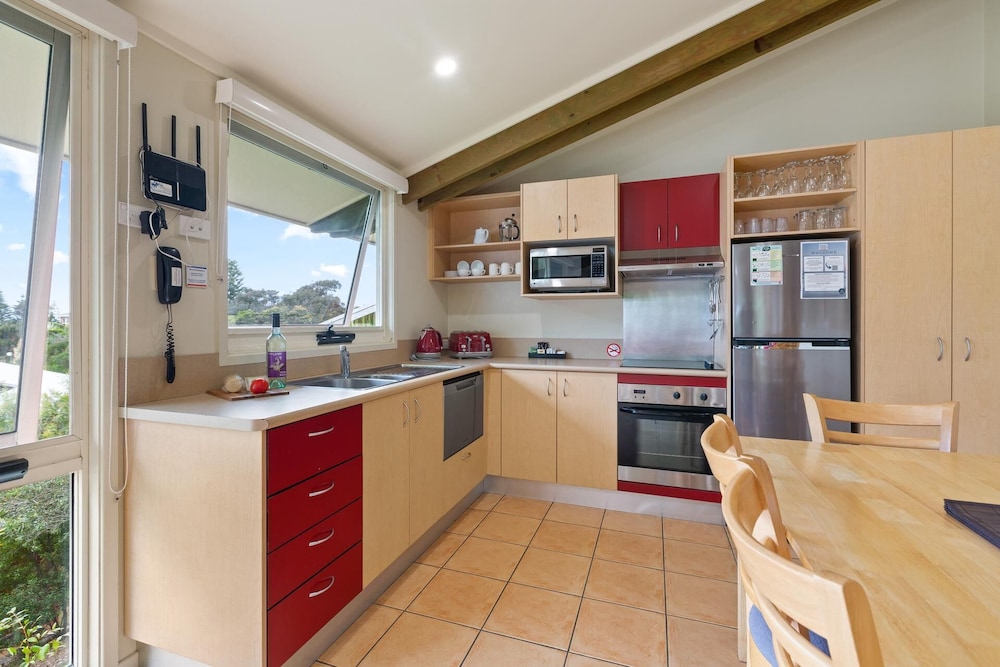 TATHRA BEACH HOUSE APARTMENTS 7/48