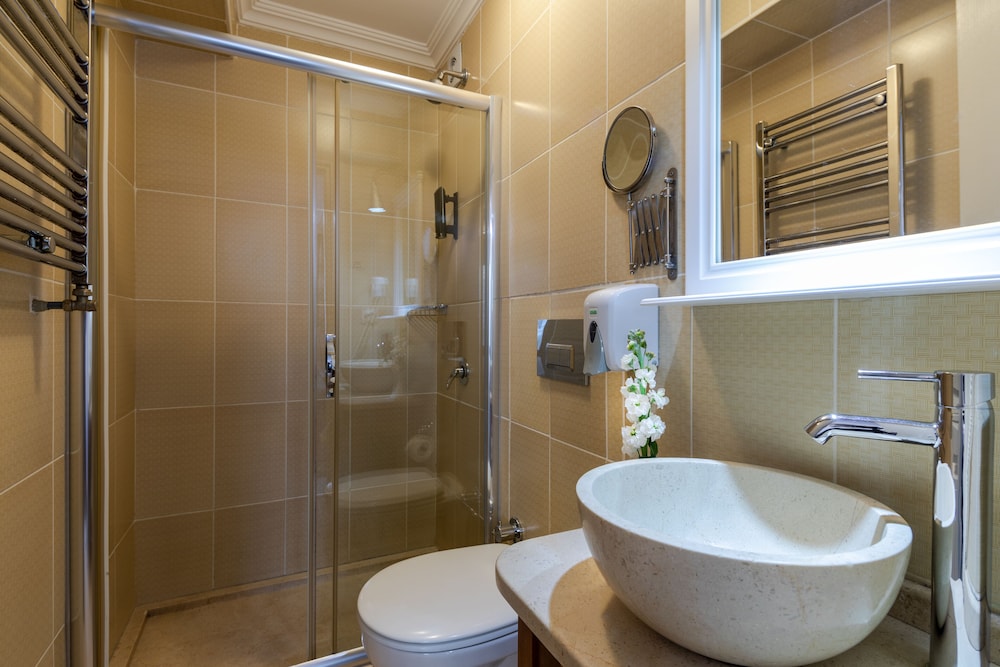 Agora Guesthouse & Hostel 13/70