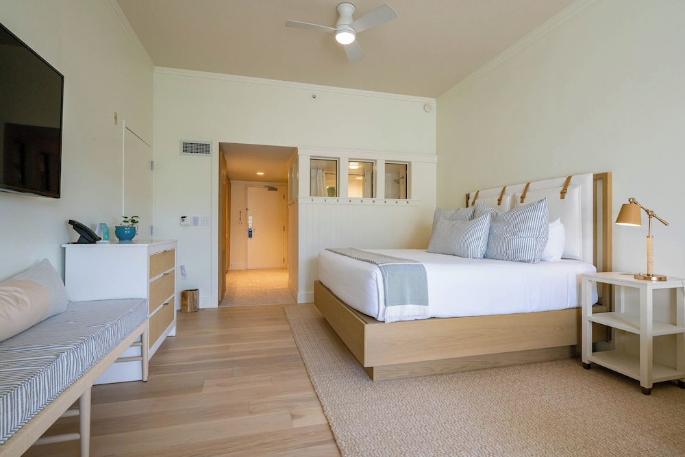 GUEST ROOM, STANDARD, KING BED, DUNE VIEW, SOFA, GROUND FLOOR