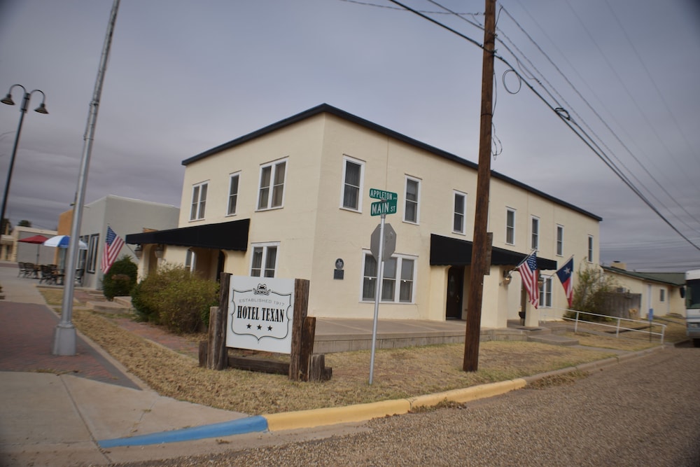 The Hotel Texan 3/20