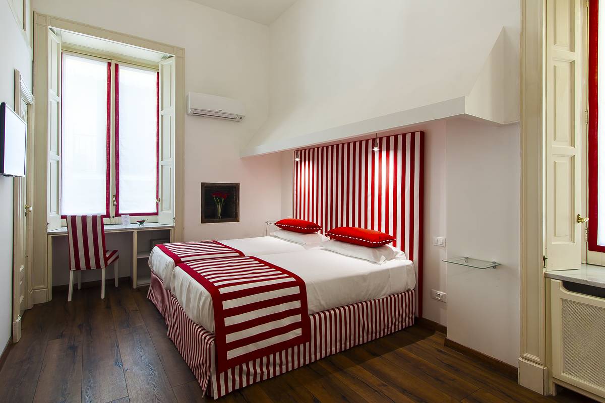Palazzo Starace 13/50