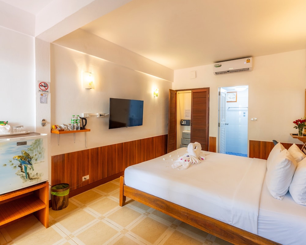 The Expat Hotel 21/50