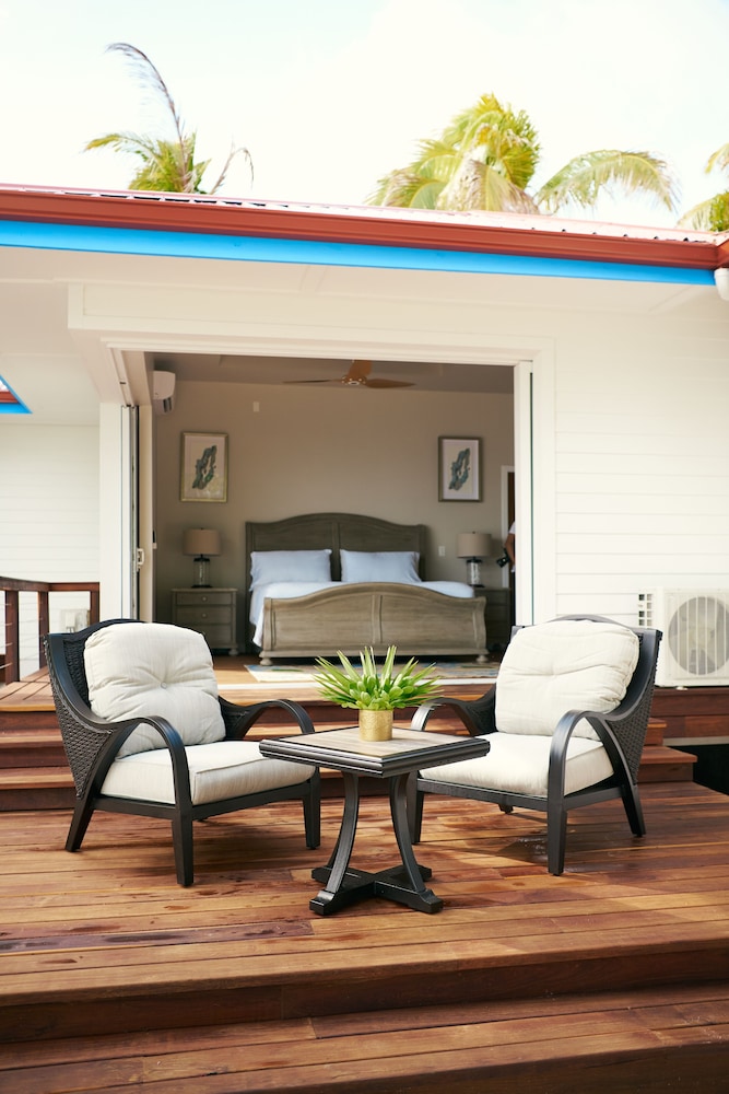 Hatchet Caye Resort 22/50