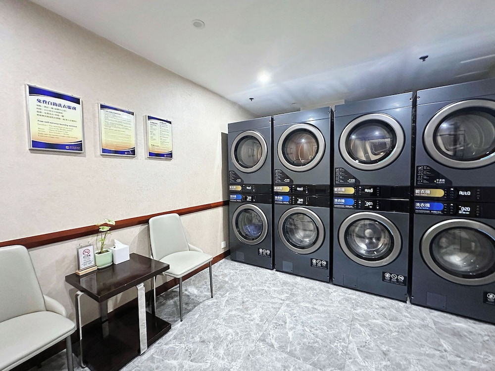Metropark Hotel Macau 13/60