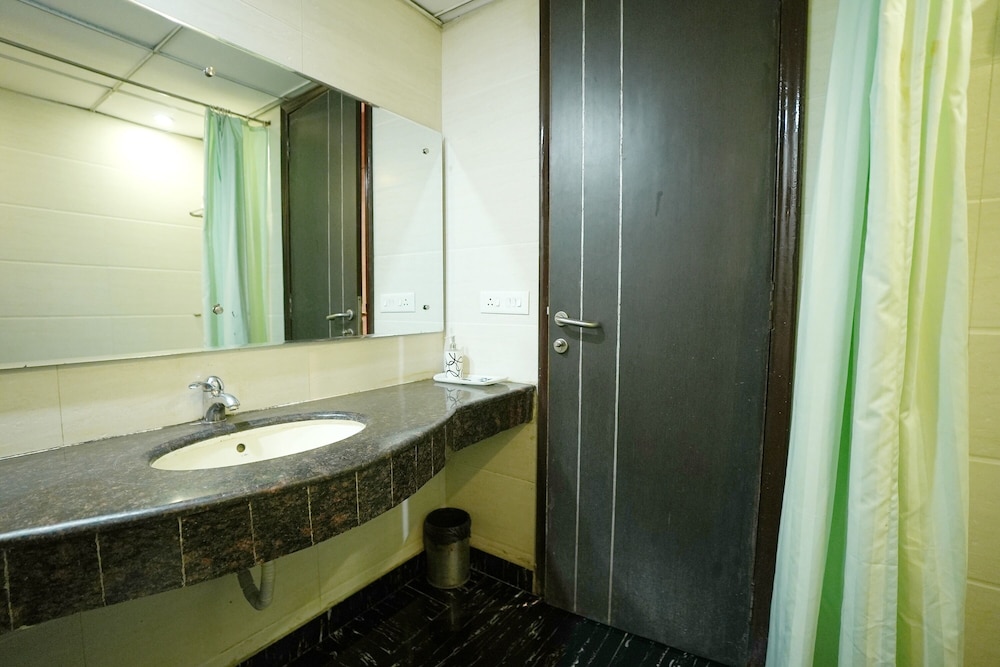 Hotel Silver Stone 55/56