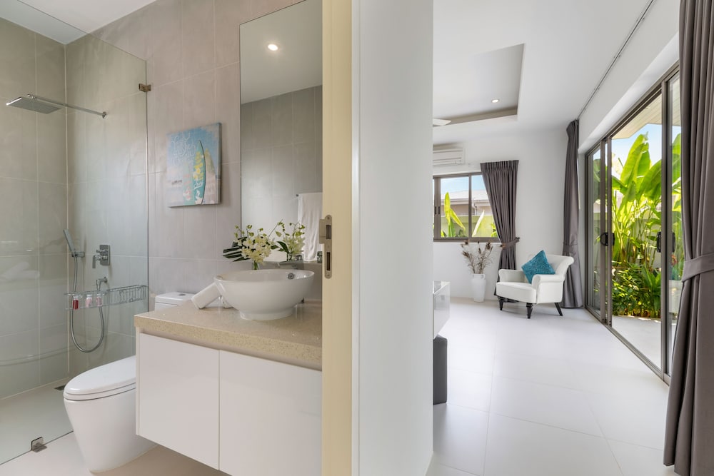 Villa White Orchid 49/50