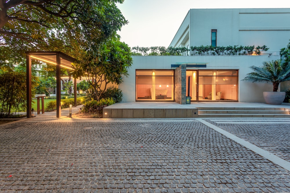 The Manor New Delhi 65/74