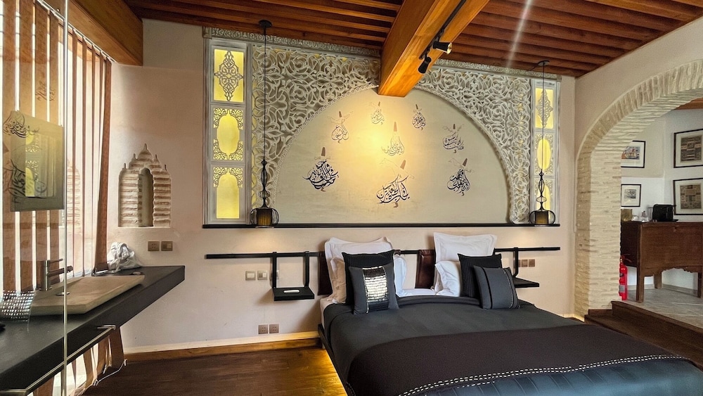 Karawan Riad 16/45