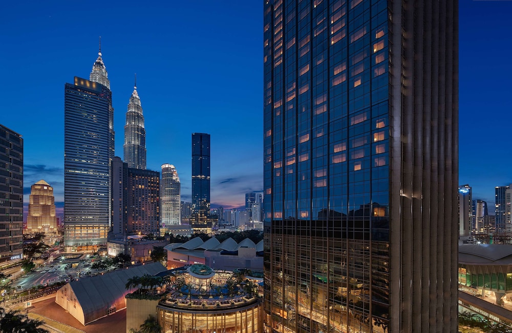 GRAND HYATT KUALA LUMPUR 63/69