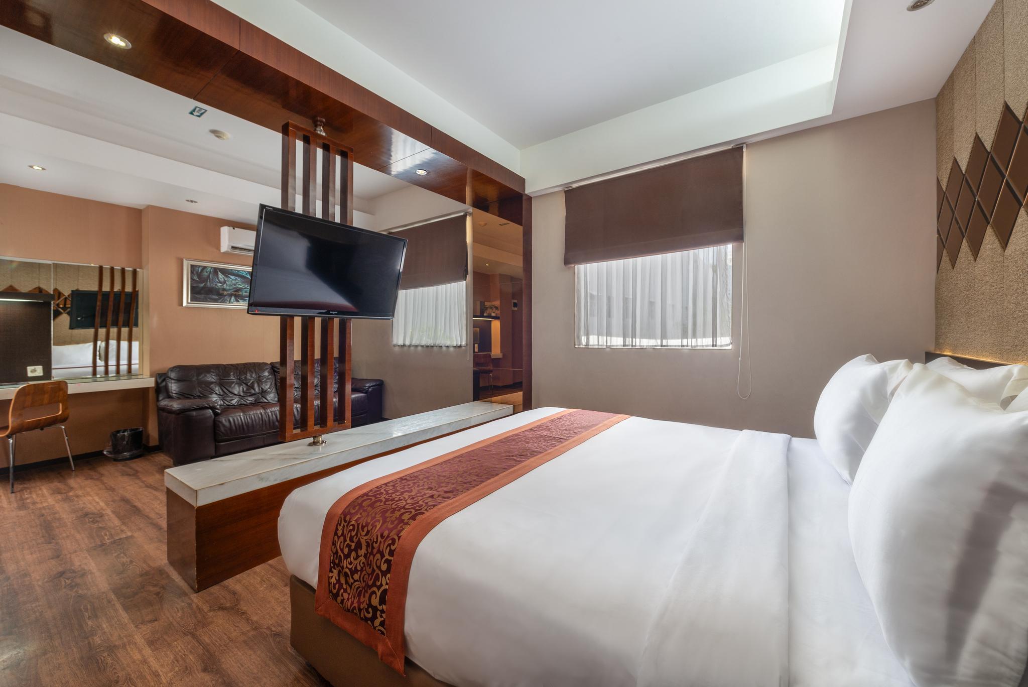 Favor Hotel Makassar City Center By LIFE 7/19