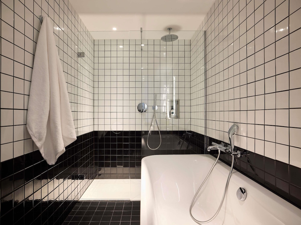Mama, Family, Multiple Beds, Xxl، Mama Shelter Zurich 6/8