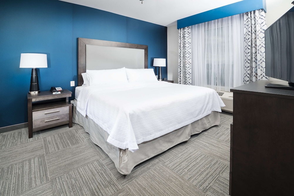 Homewood Suites By Hilton Tulsa Catoosa 11/56