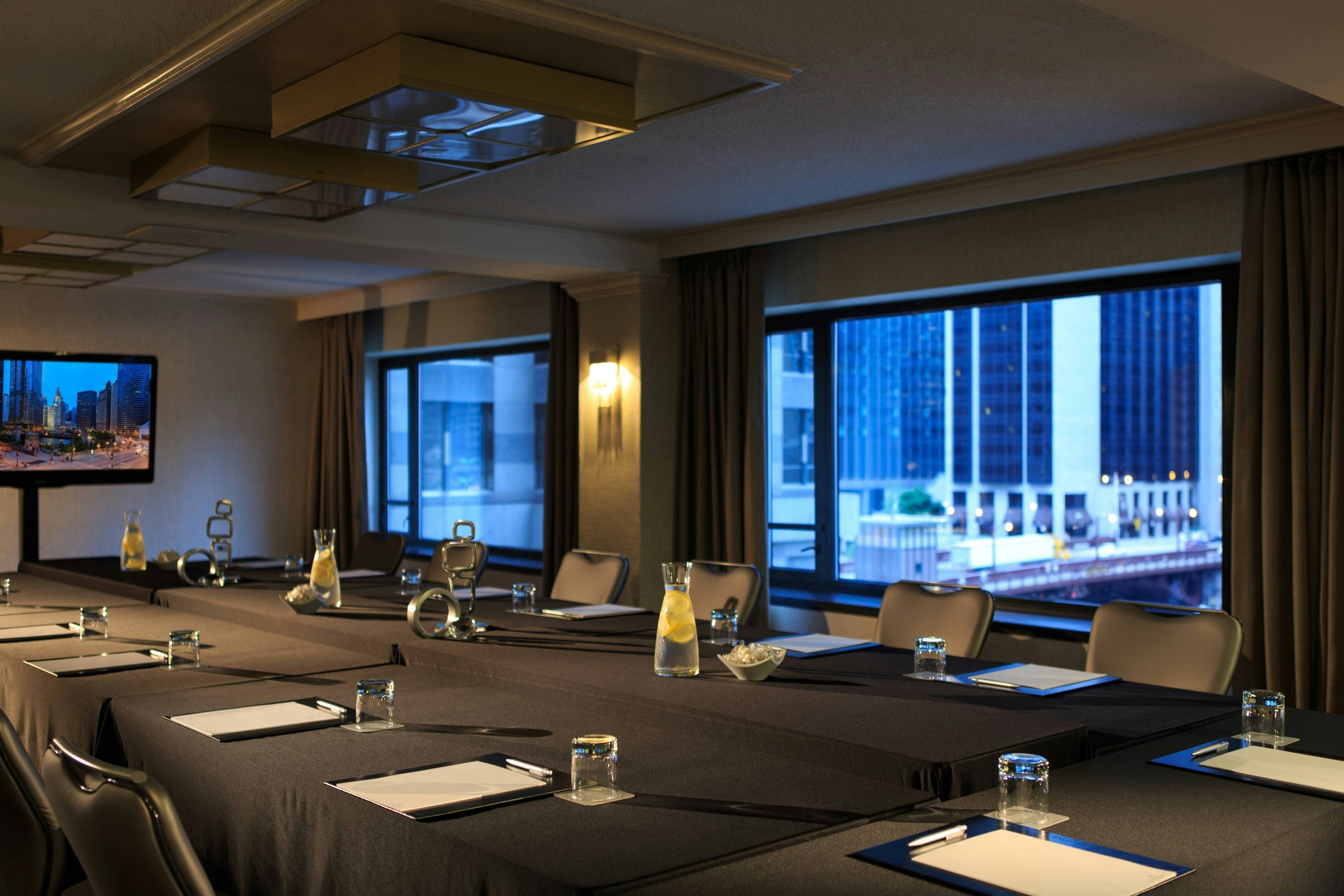Renaissance Chicago Downtown 73/80