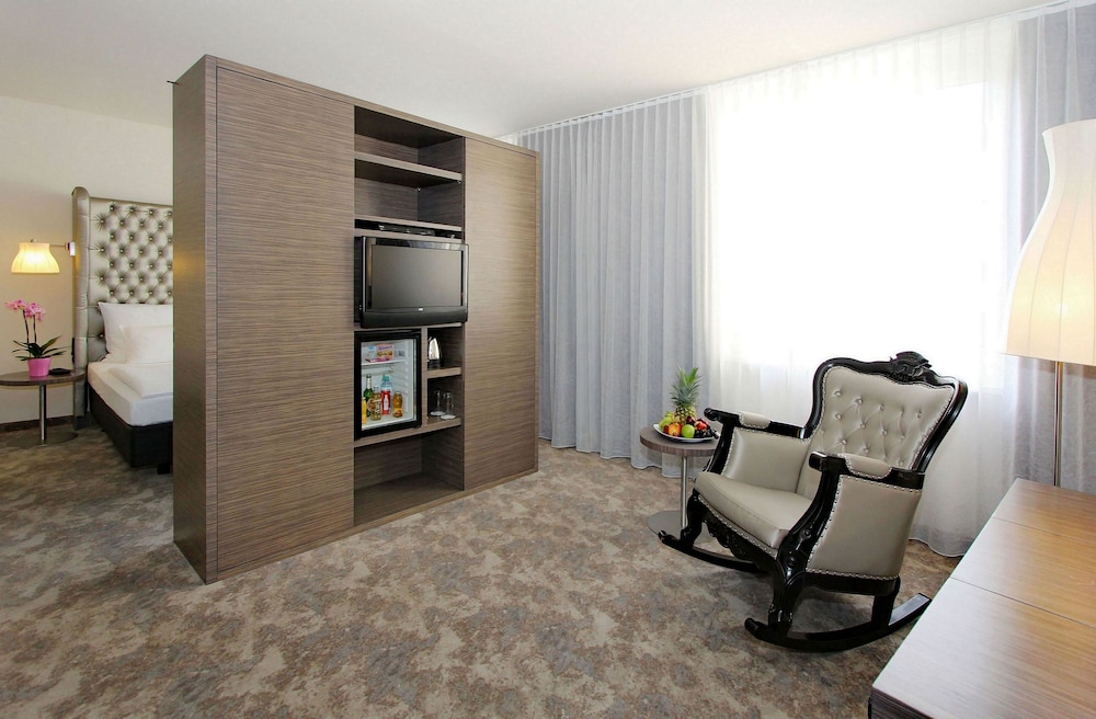 ARCOTEL John F Berlin 49/65