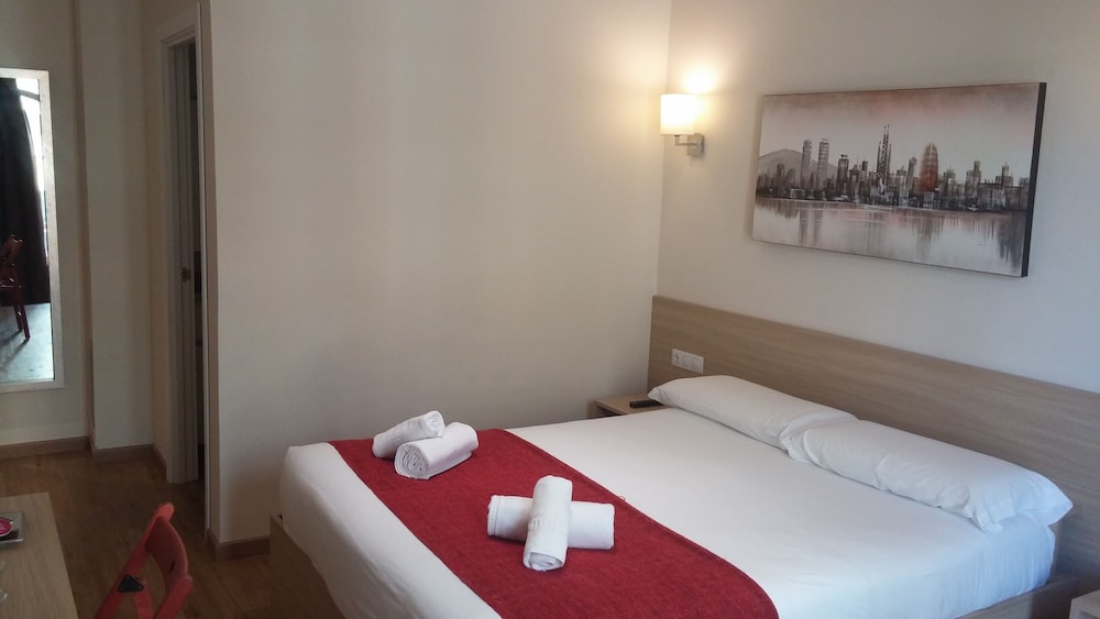 Hostal Barcelona Travel 8/35