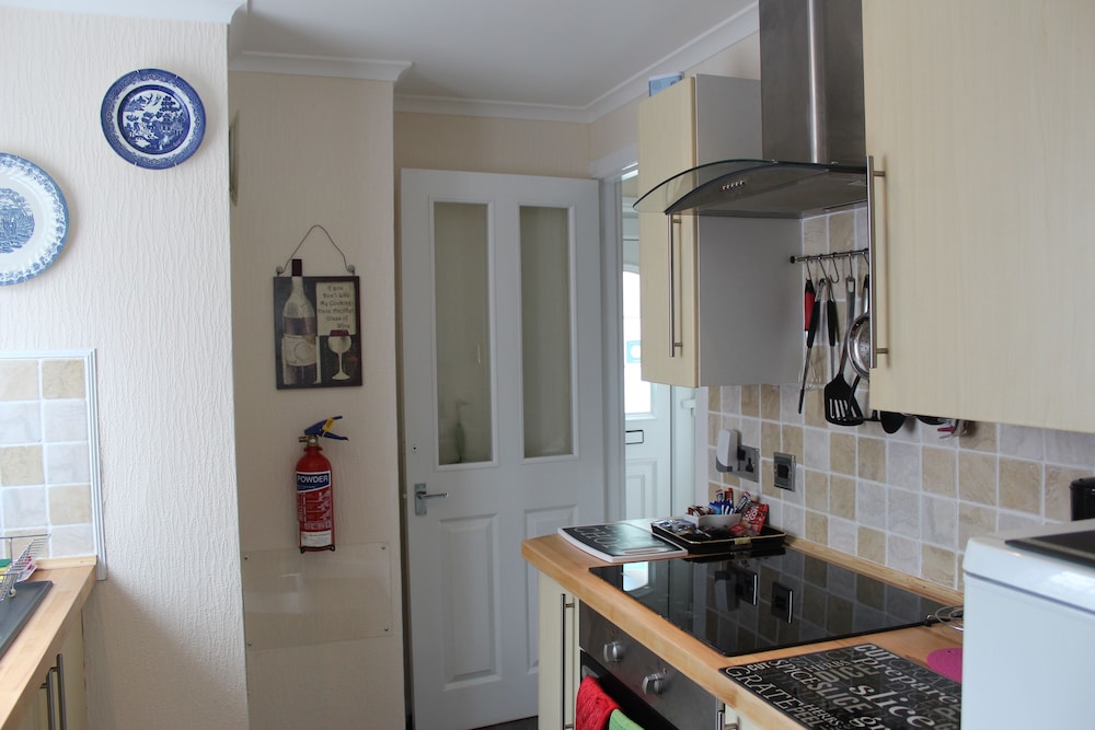 Pitfaranne Guest House 7/50