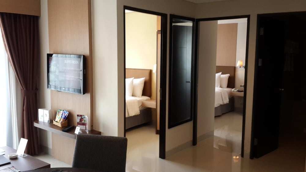 Atria Residences Gading Serpong 12/42
