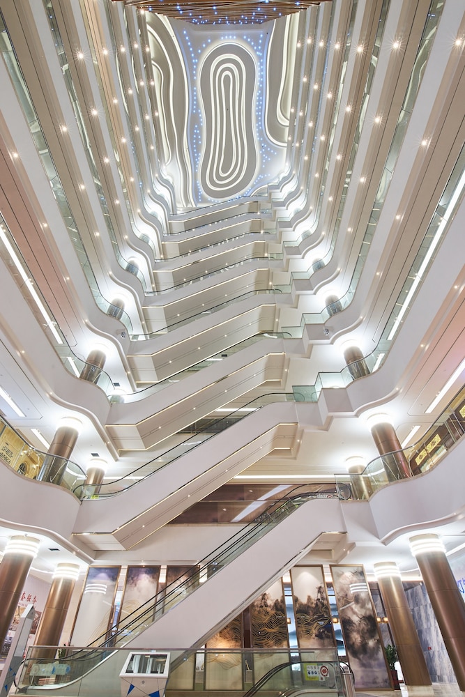 Huayu Landmark Hotel 6/32